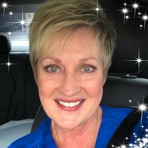 Meet your Posher, Paula